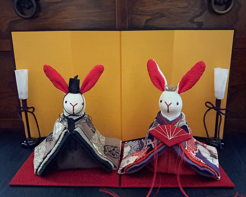 うさぎ雛 お雛様 古布 着物 アンティーク アンティークのお着物が素敵なうさぎの雛人形 (雛人形.お雛様.おひな様