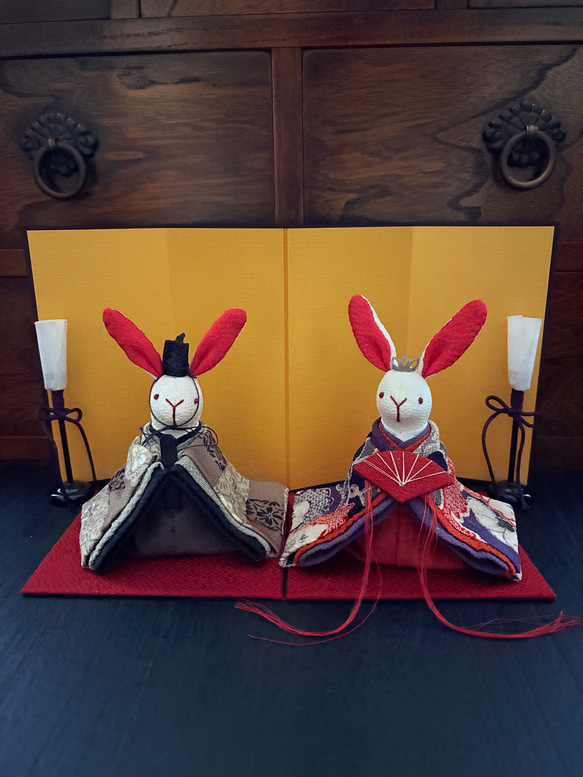 アンティークのお着物が素敵なうさぎの雛人形 (雛人形.お雛様.おひな様