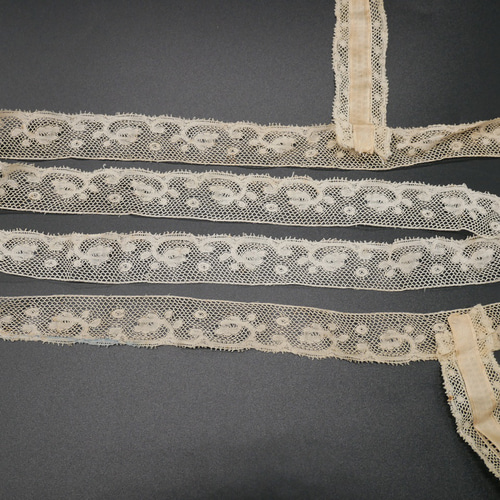 アンティークフランス ローンクロス ヴァレンシエンヌ水玉レース装飾 ランナー アンティークフランス ローンクロス ヴァレンシエンヌ水玉レース装飾