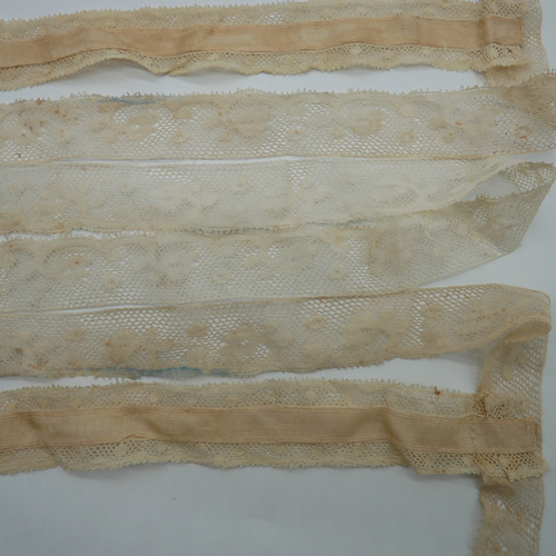 フランスアンティークヴァレンシエンヌレース装飾パーツ レース cherir