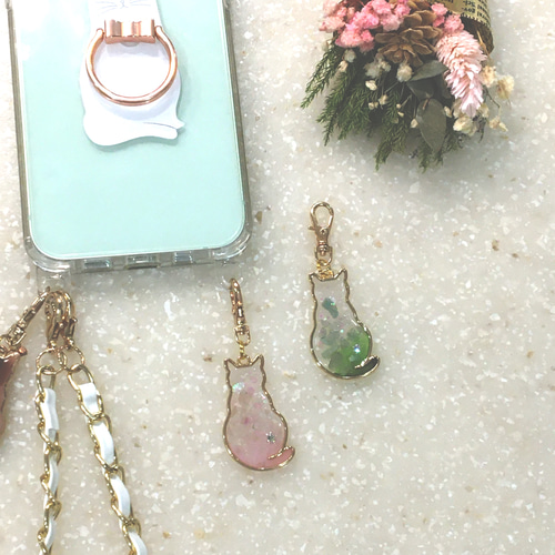 ねこのねがい＊誕生石チャーム】猫モチーフの天然石入りレジン