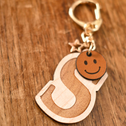 【初始鑰匙圈】Nico-chan x 星星掛件木質鑰匙扣 第4張的照片