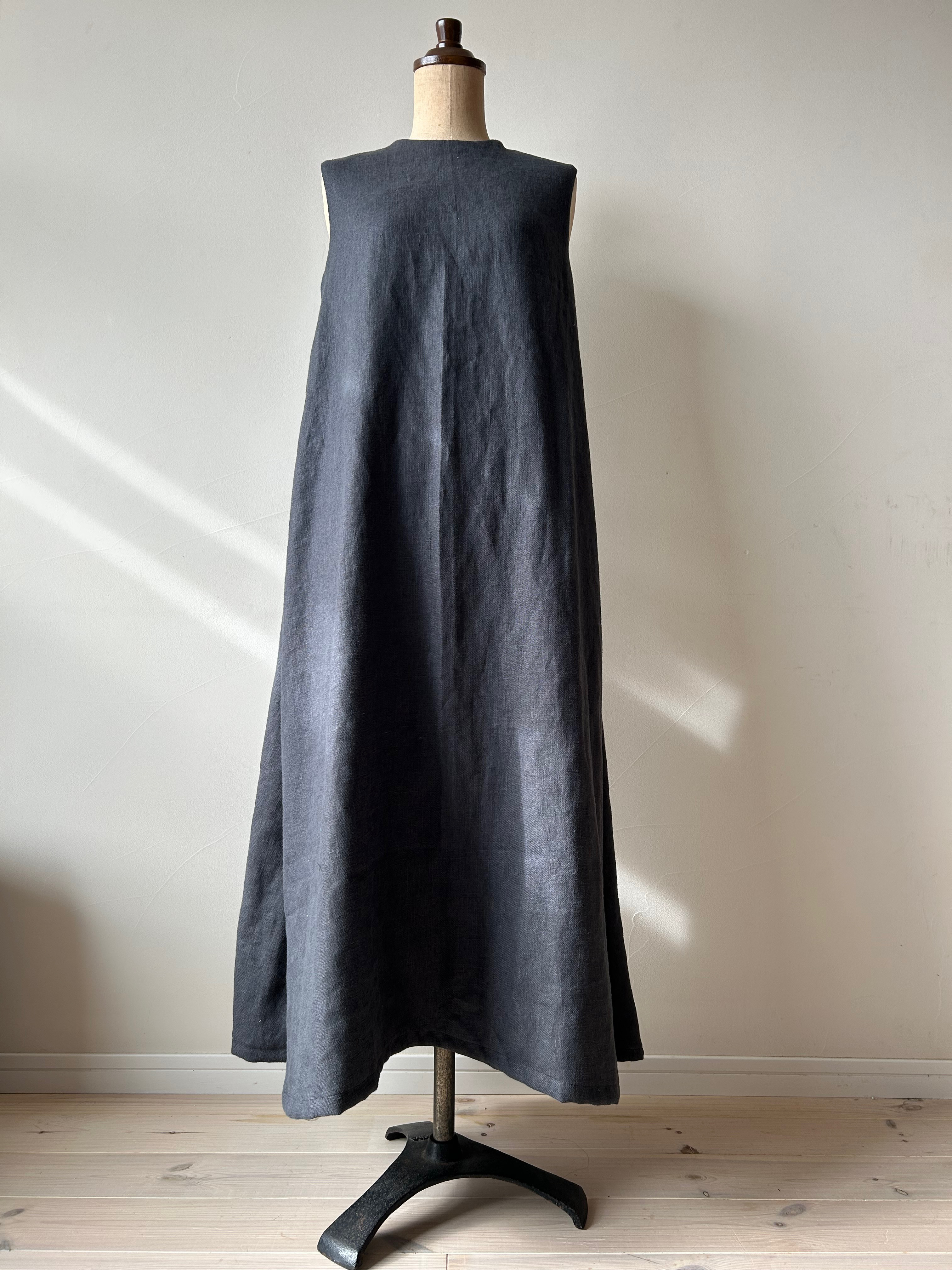 リネン100％ Aラインロングワンピース(スミクロ)