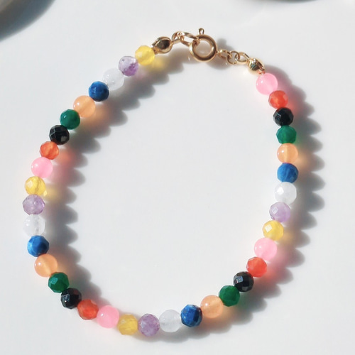 天然石9色で彩るSnowManカラーのブレスレット ブレスレット Twinkle