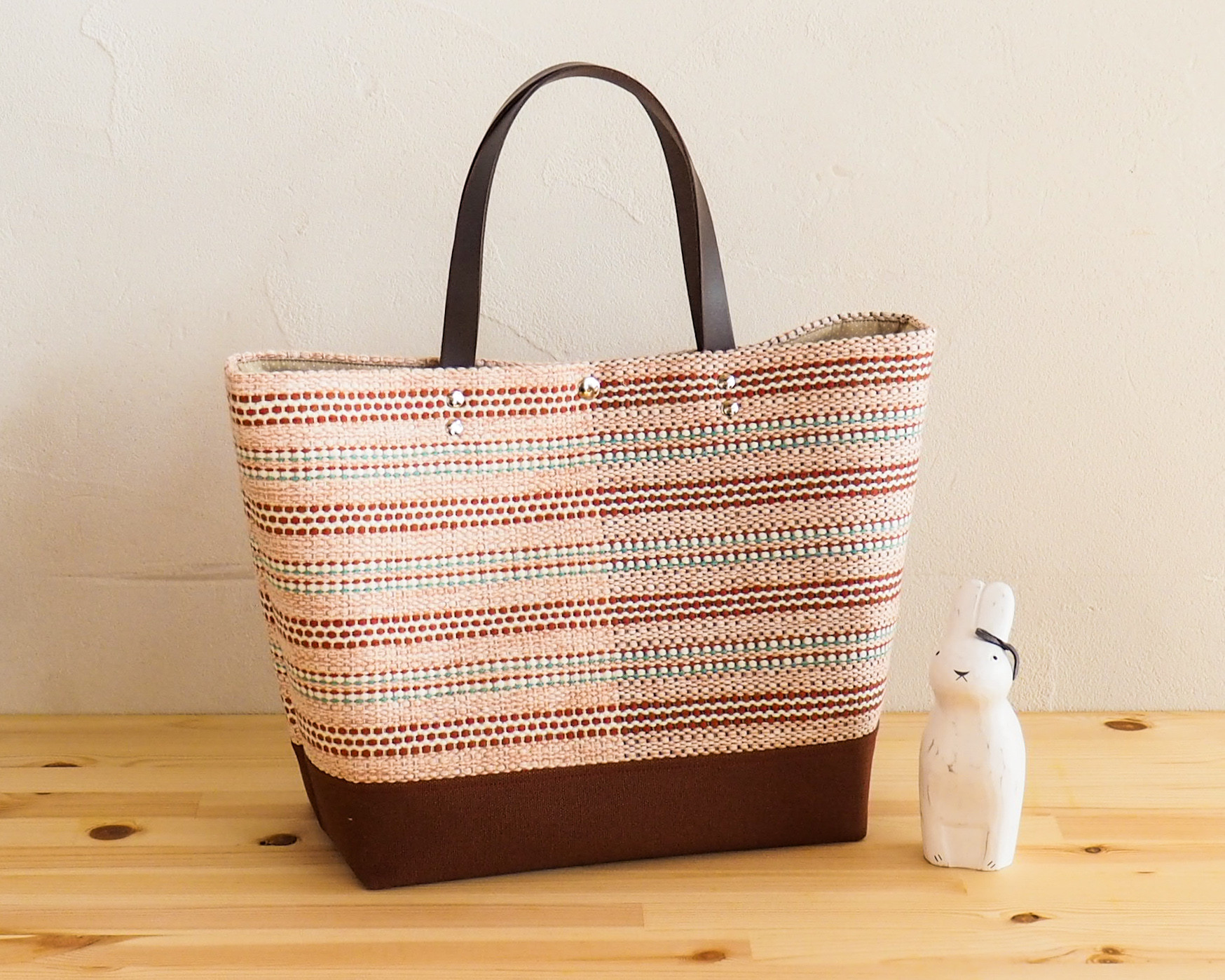 春色ボーダー手織り布のマルシェトート（ピーチ）