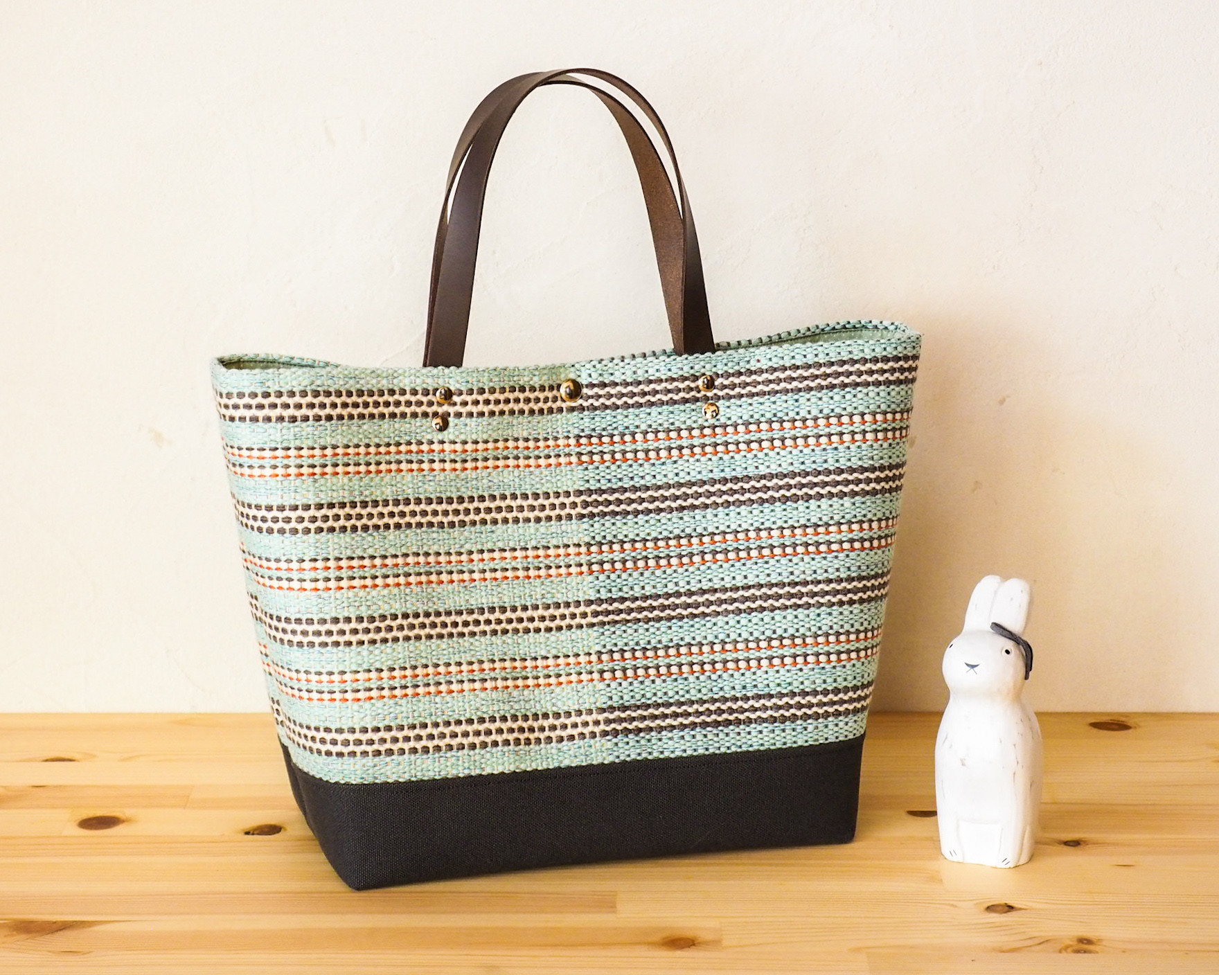 春色ボーダー手織り布のマルシェトート（ミント）