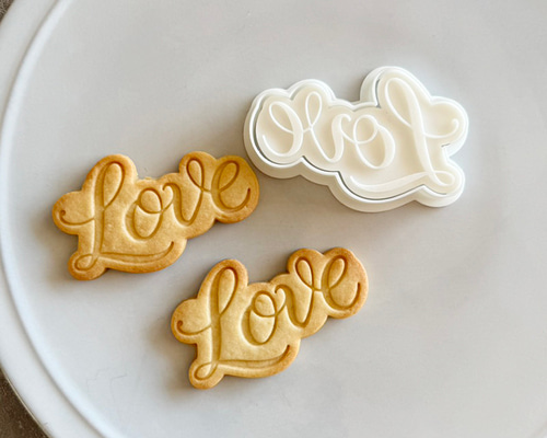 母の日】LOVE文字 クッキー型（スタンプ付き） クッキー型 aura_icing