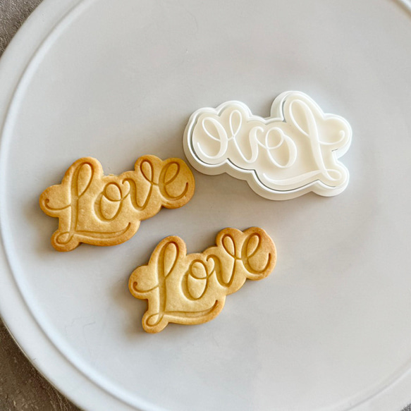 母の日】LOVE文字 クッキー型（スタンプ付き） クッキー型 aura_icing
