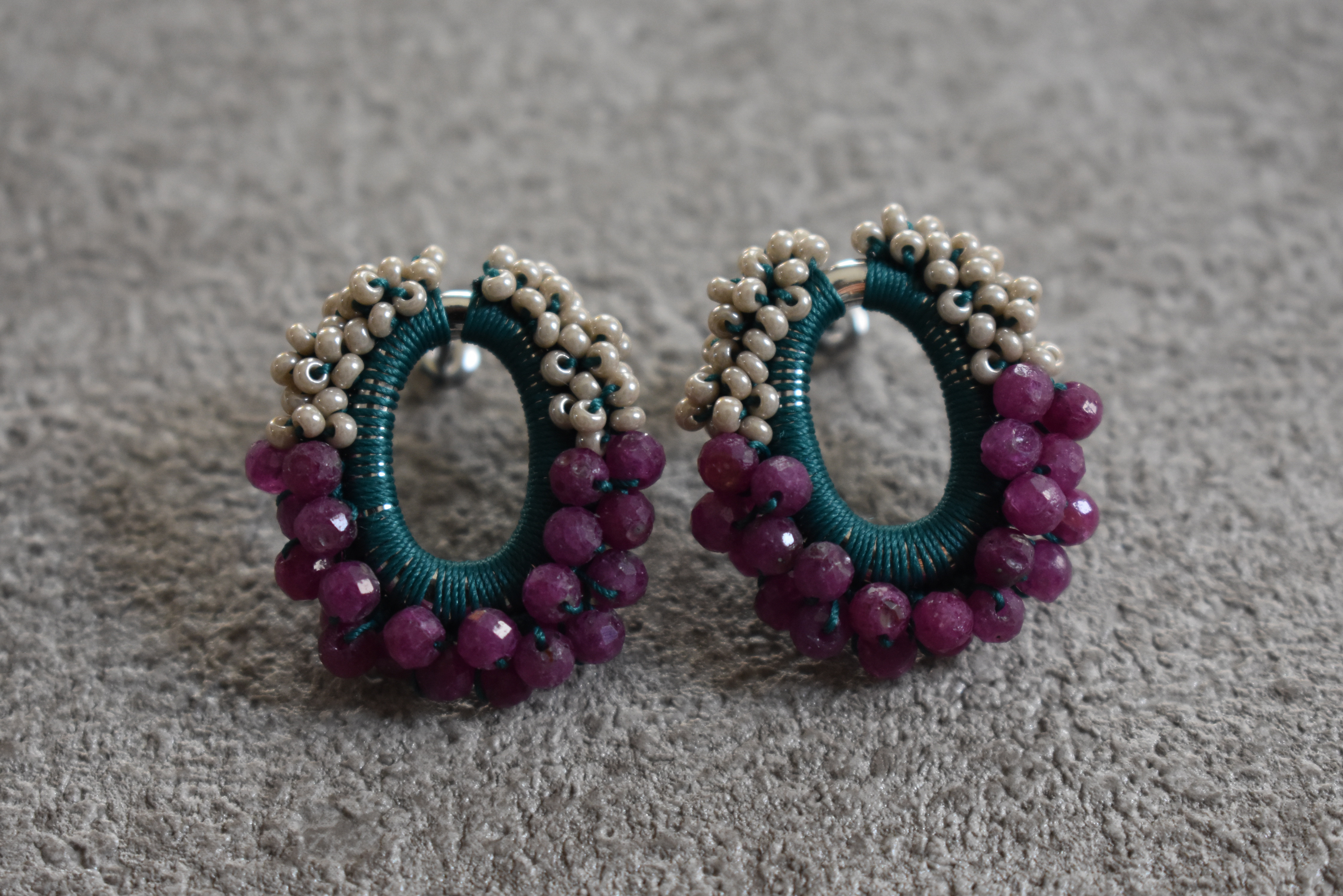 色遊び/ovalピアス.8「ベルベット」