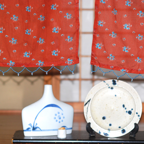 カフェカーテン　のれん　綿素材　ブロックプリント のれん☆インド綿☆ハンドメイド☆ブロックプリント「ベンガラのれん