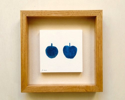 額縁付きオリジナル手描きイラスト 尾九 開運イラスト めで鯛 福達磨 黒色 A4サイズ フレーム付き | iichi