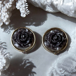 2way/くすみグレーブラックの薔薇×インド刺繍リボン×スワロのアンティークな薫り漂うニュアンス薔薇ピアス・イヤリング 7枚目の画像