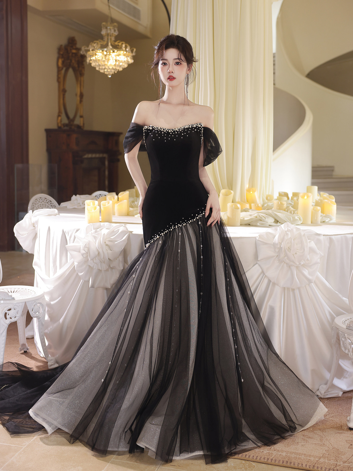 綺麗 黒 オフショルダー パーティードレス 裾引き 高級感 誕生日 成人式 二次会 前撮り 披露宴 09151