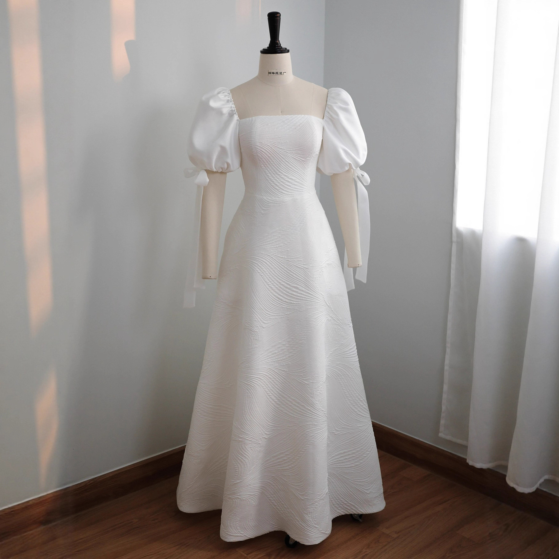 高級感 白 パフスリーブ リボン パーティードレス シンプル 韓国風 花嫁 披露宴 演奏会 前撮り HL1125 12,161円