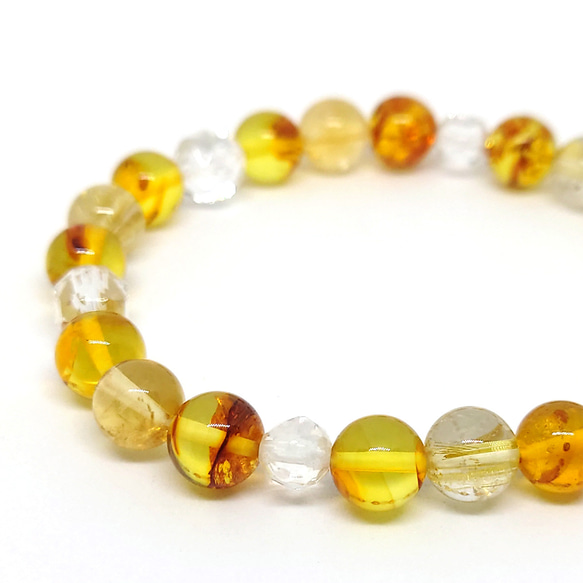 【限定1本】バルト海産琥珀 ゴールドタイチンルチルクォーツ シトリン 天然水晶のお守りブレスレット 7枚目の画像