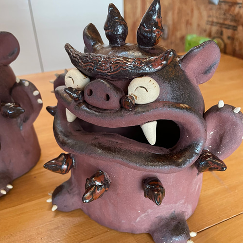 完成！限定1組】新色特大シーサーの置き物（ペア） 陶器 笑う門には福