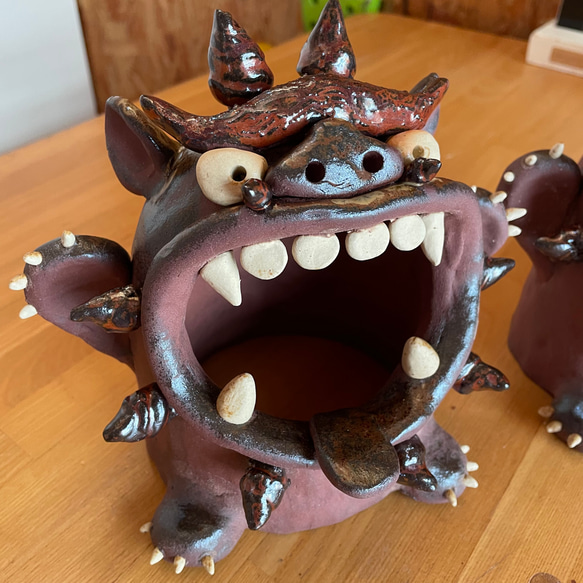 完成！限定1組】新色特大シーサーの置き物（ペア） 陶器 笑う門には福