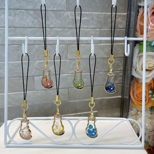 【みー様】813.天然石　高品質ラピスラズリ　向日葵　じゃれ猫　レジン　チャーム mooncho様】1193.天然石 つまみ細工 桜 じゃれ猫 レジン