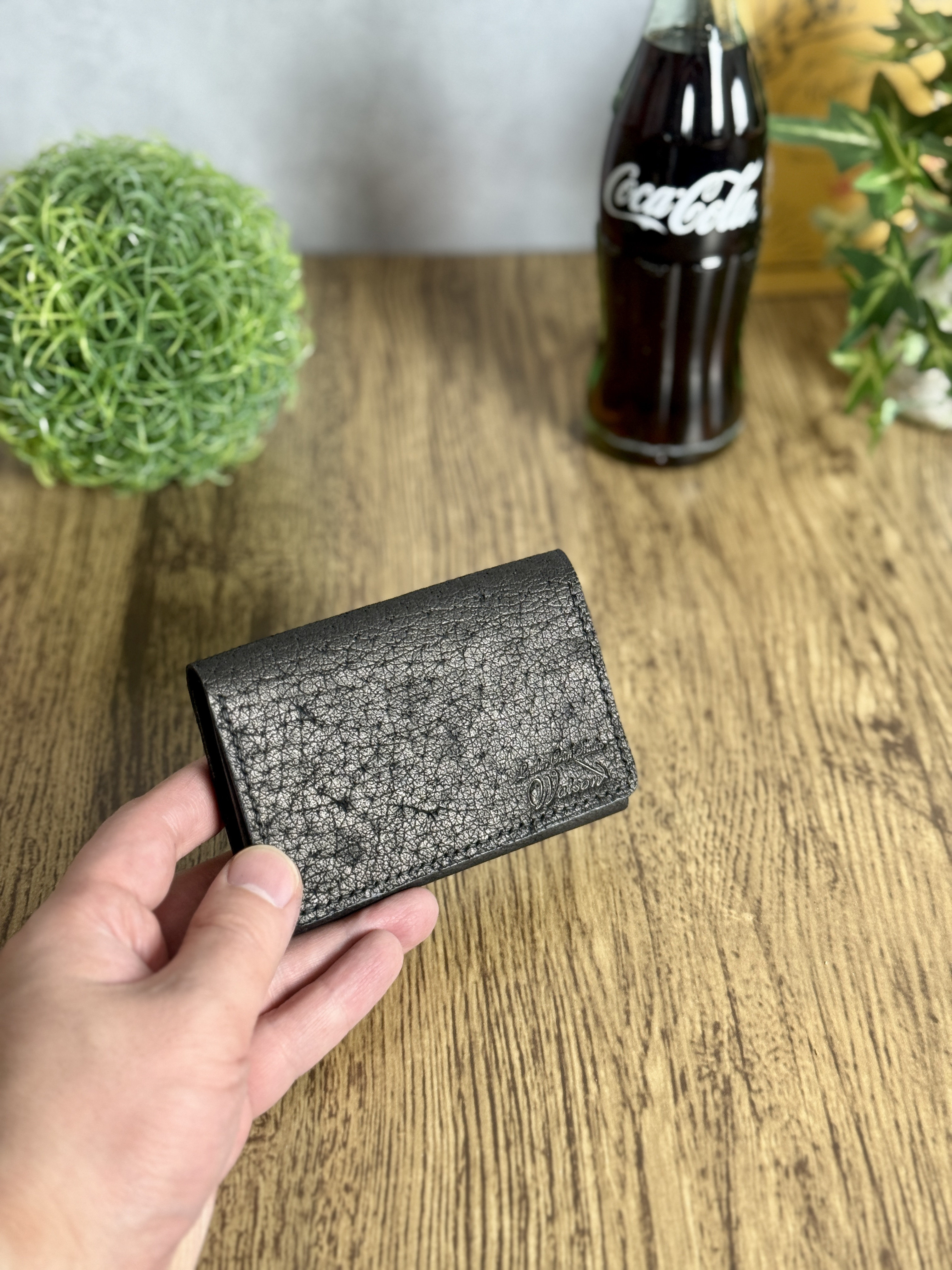 猪革で作る総手縫いの大容量名刺入れ