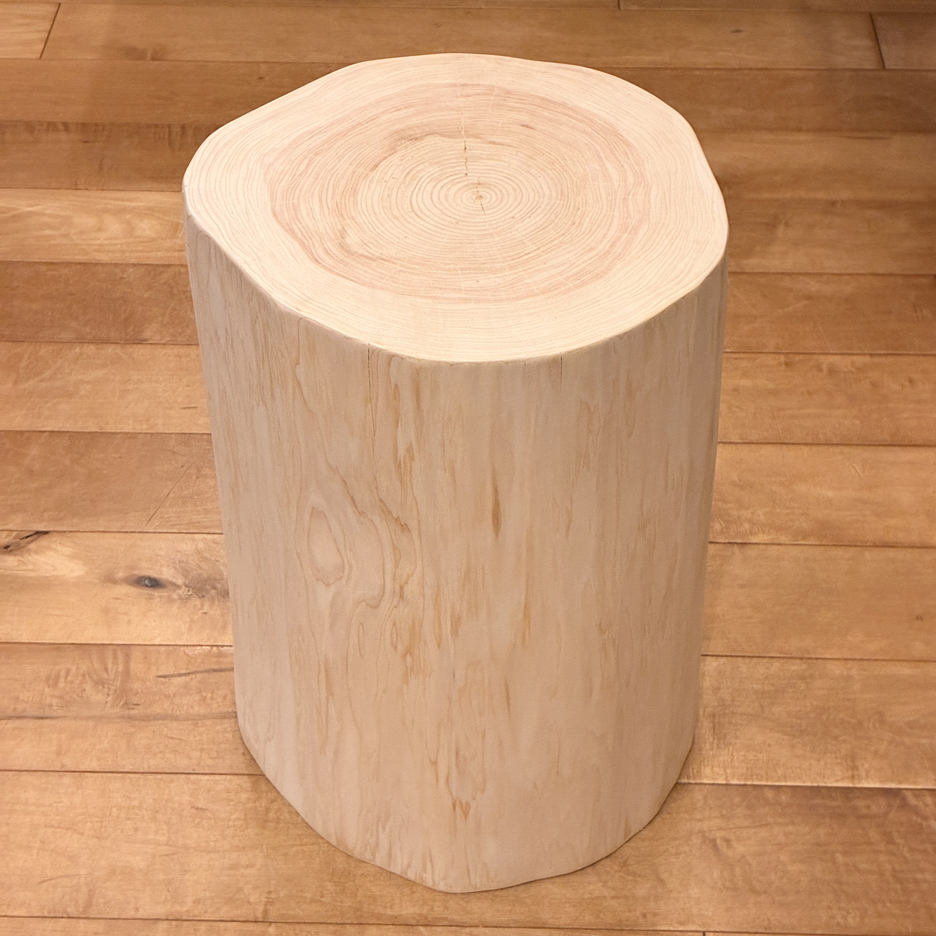 Hinoki  Wood  Stool  No.1522