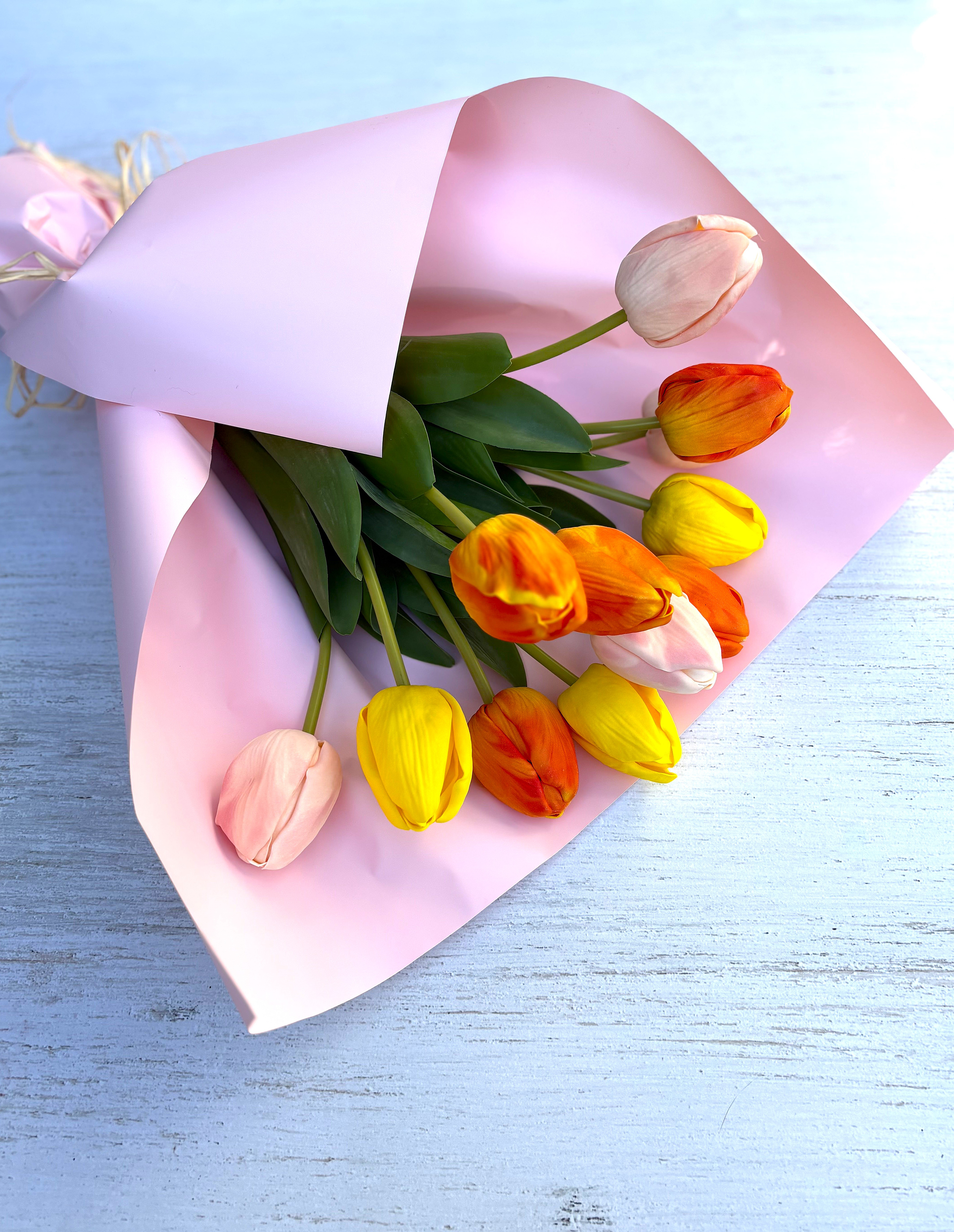 チューリップのブーケ　dozen　bouquet　orange