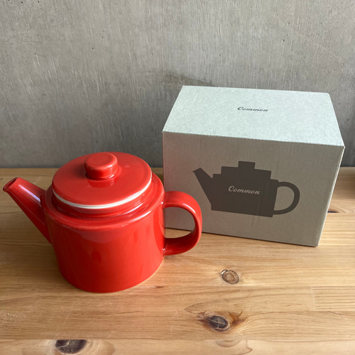 波佐見焼 Common（コモン） ポット 500ml レッド 西海陶器 【SS茶こし 