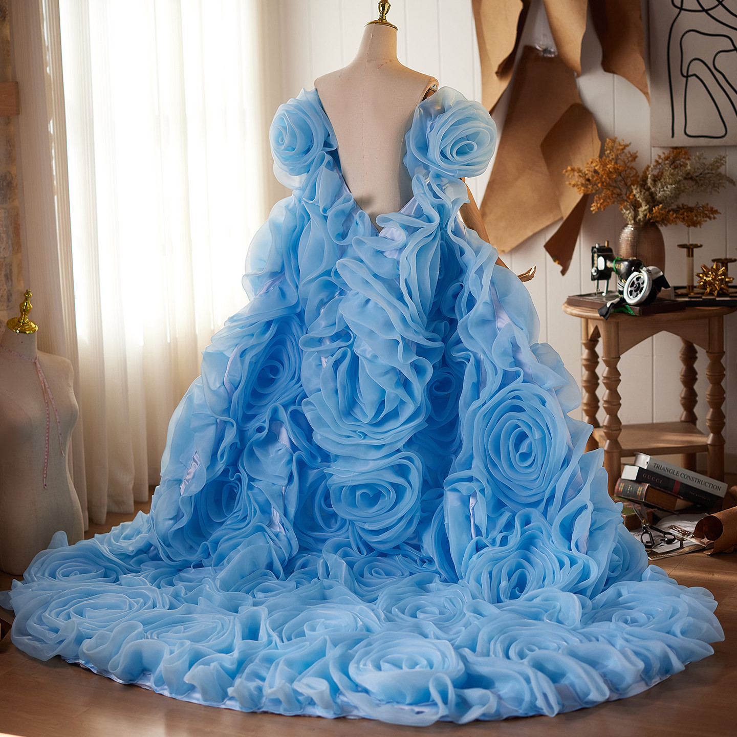 ケープ ロングトレーン 裾引き チュール 立体花 青 DIY 肩飾り アクセサリー ウェディングドレス DTY544