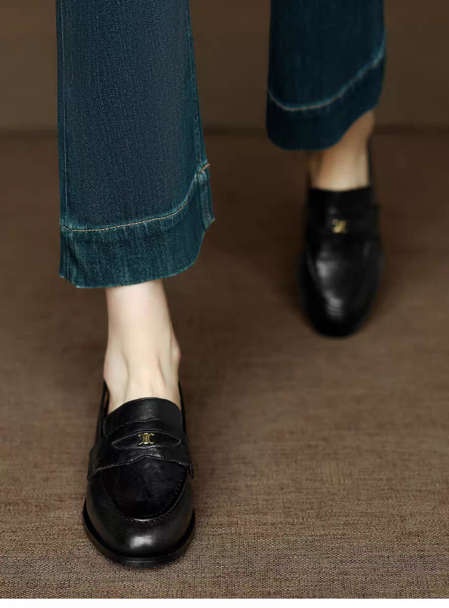 小柄女性向 ローファー 低身長 小柄さん向け シューズ 2026年春夏 履きやすい 痛くない 歩きやすい 脚長効果抜群