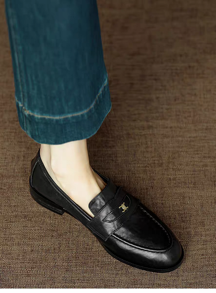 小柄女性向 ローファー 低身長 小柄さん向け シューズ 2026年春夏 履きやすい 痛くない 歩きやすい 脚長効果抜群