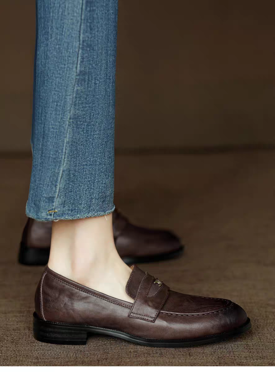 小柄女性向 ローファー 低身長 小柄さん向け シューズ 2026年春夏 履きやすい 痛くない 歩きやすい 脚長効果抜群