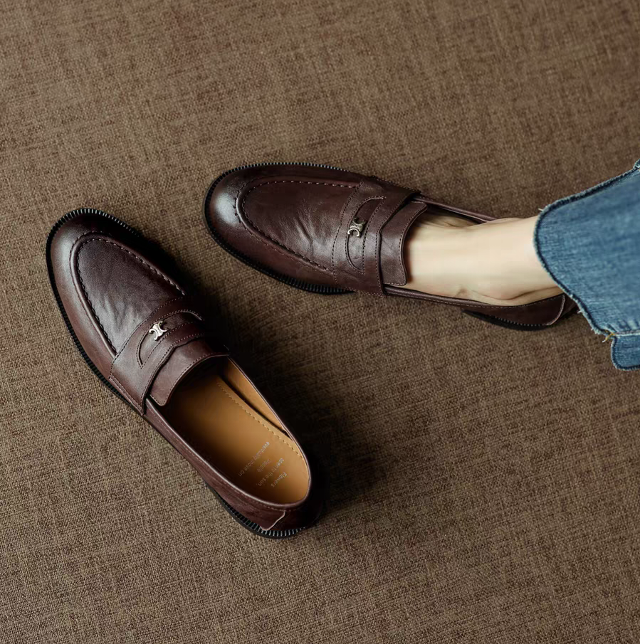 小柄女性向 ローファー 低身長 小柄さん向け シューズ 2026年春夏 履きやすい 痛くない 歩きやすい 脚長効果抜群