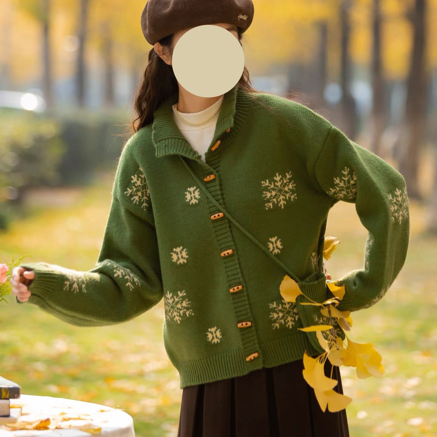 通勤 通学 春色ニットのカーディガン