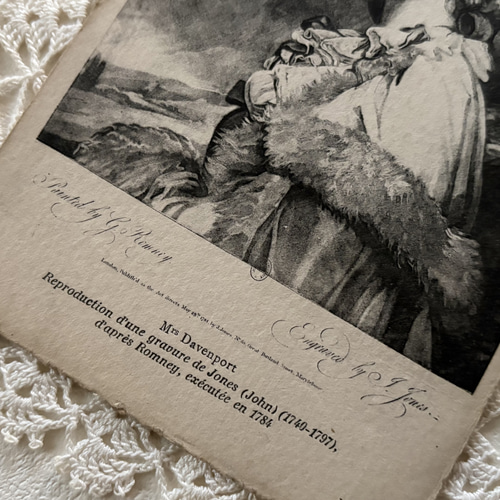 フランス Vintageポストカード Mrs Davenport ダベンポート夫人 版画