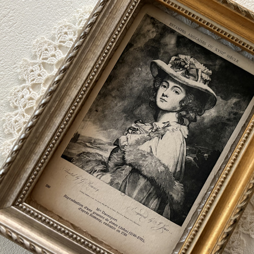 フランス Vintageポストカード Mrs Davenport ダベンポート夫人 版画