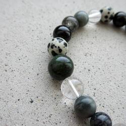 モノトーンの世界/富士山溶岩・ブラックオパール・ガーネット・イーグルアイ・グラファイトインクォーツ・水晶、他 3枚目の画像