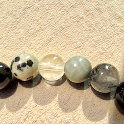 モノトーンの世界/富士山溶岩・ブラックオパール・ガーネット・イーグルアイ・グラファイトインクォーツ・水晶、他 10枚目の画像