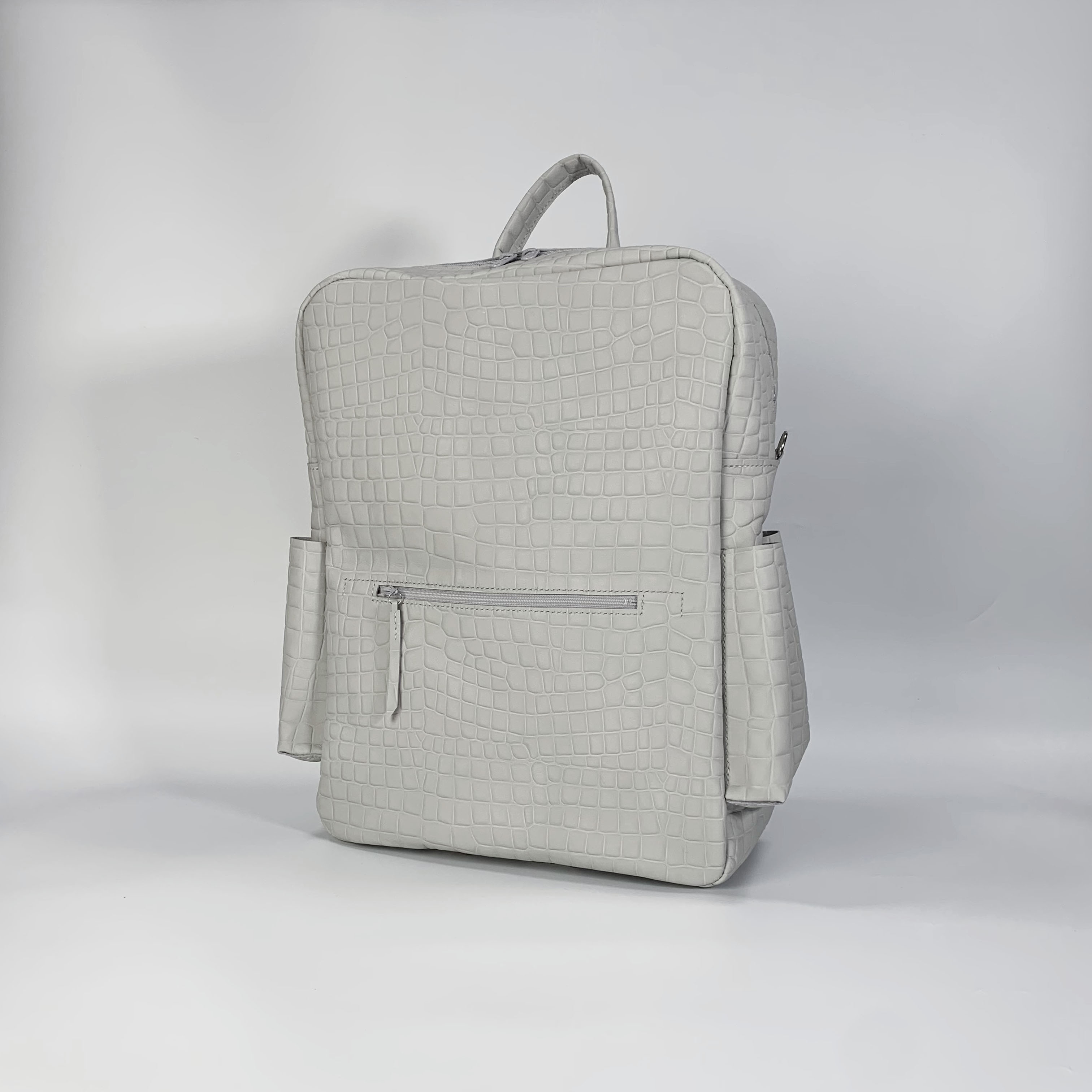 大きい本革リュック[A3対応] (ライトグレー)