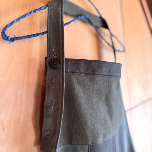 SOLD/SAYOCAFE「暮らしを楽しむシリーズ」パッチワークエプロン(カーキ