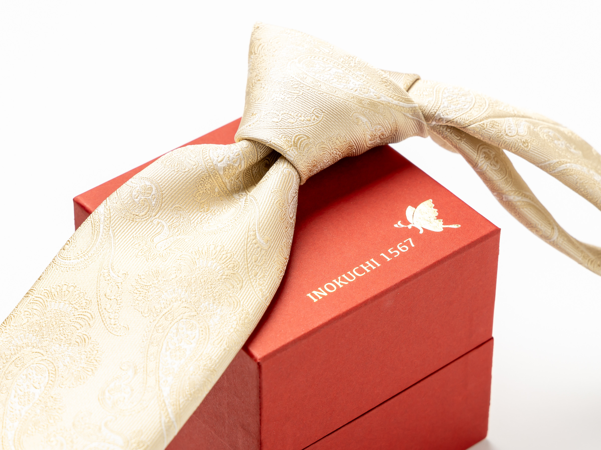 シルクネクタイ　ペイズリー柄　イエロー　ギフト　ネーム刺繍　INOKUCHI1567　イノクチ