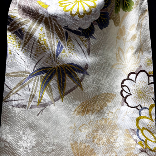 振袖 着物リメイク ドレス 和柄 ワンピース 黒×手毬や菊や桜 ぽわん袖