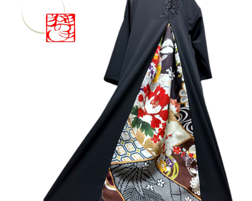 振袖　着物リメイク　ドレス　黒×大輪牡丹　和柄　ワンピース　ハンドメイド 振袖 着物リメイク ドレス 黒×ラメ大輪牡丹 和柄 ワンピース