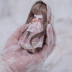 身長約11cmの小さなコットンドール「レヴェリー」リトルミミドール