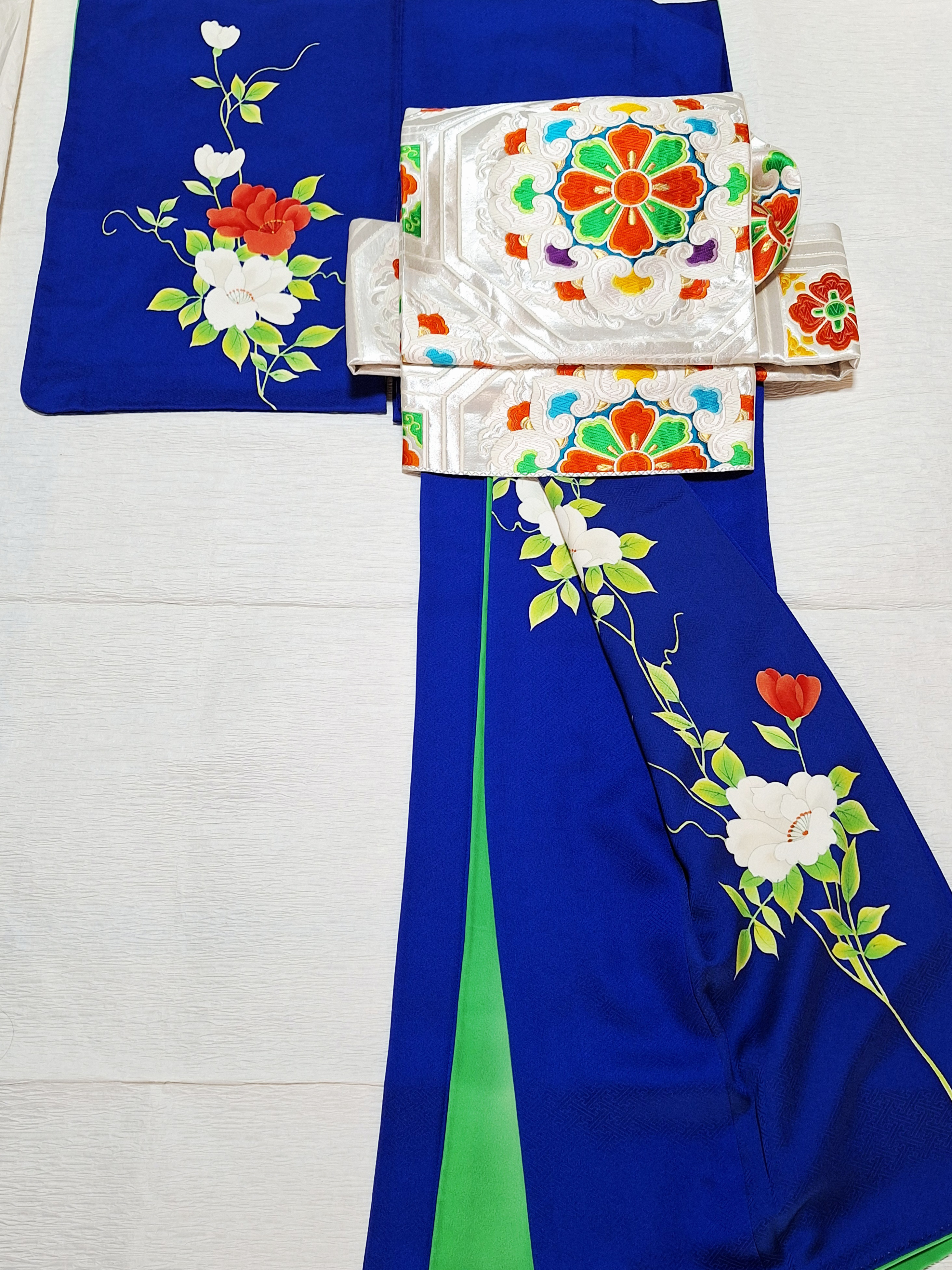 【少しトール】ワンタッチ着物　くらわん着物　正絹付け下げリメイク　真青紅白椿文様　簡単着物　(帯は別売)