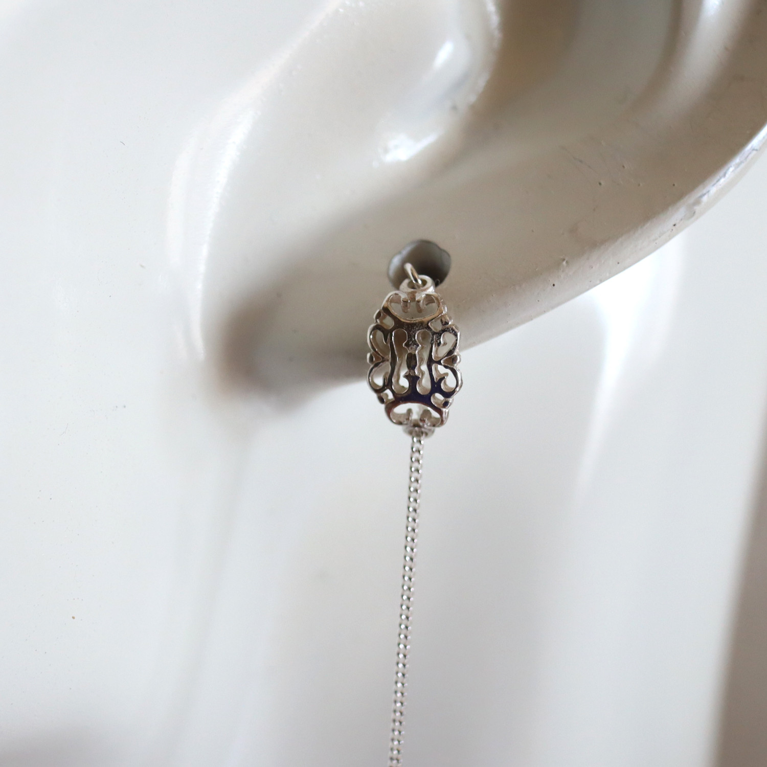 アメリカンチェーンピアス　透かし模様　シルバー