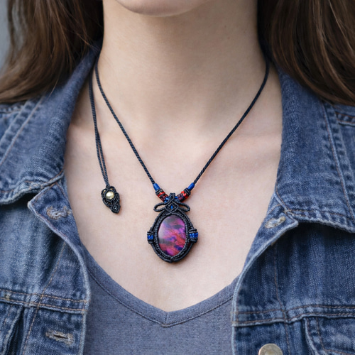 パープルラブラドライト』マクラメ編みトップネックレス ネックレス