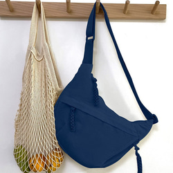 レディース ファッショナブル ナイロンバッグ 学生用 授業用 斜めがけ 大容量 ショルダーバッグ  旅行用 餃子バッグ 9枚目の画像