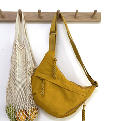 レディース ファッショナブル ナイロンバッグ 学生用 授業用 斜めがけ 大容量 ショルダーバッグ  旅行用 餃子バッグ 8枚目の画像