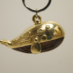 カメ パロサント（木材） キーホルダーやバッグチャーム、置物に