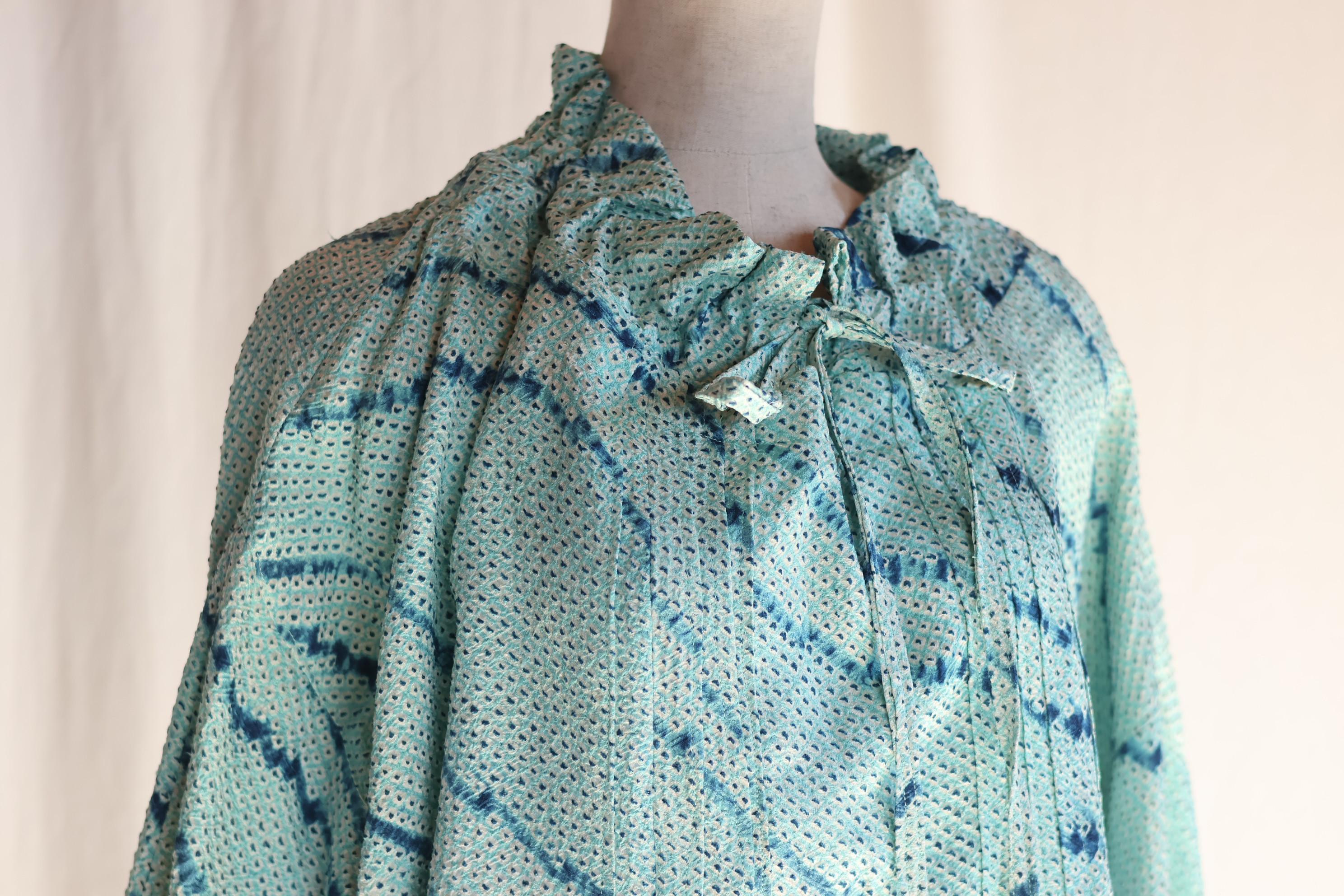 絞り柄リメイクシャツ