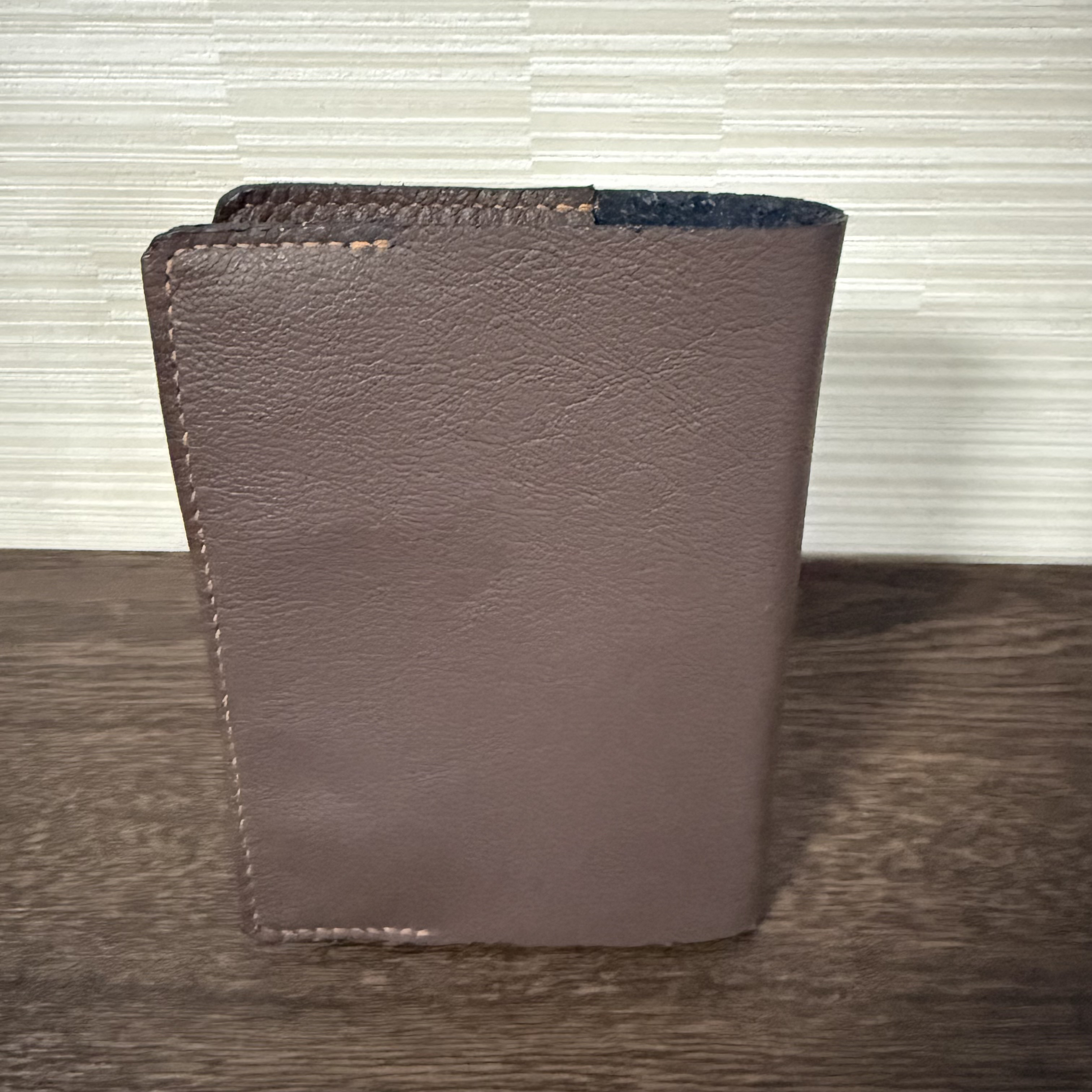 私だけの本革手縫いブックカバー｜MB81